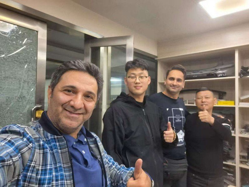 Demonstrating for Suzuki Swift body parts quality