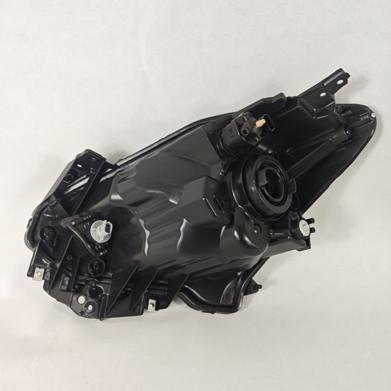 For Suzuki Dzire Front Light 2017-2024 Aftermarket Parts Wholesaler 35320-52R40