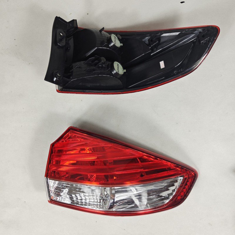 Outer Tail Light for Suzuki Ciaz (1st Gen, 2014-2018) BPM02-1901-011 - View 4